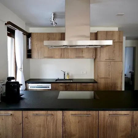 Apartman A